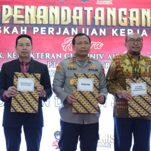 Polda Jatim Tandatangani Perjanjian Kerja Sama dengan FKG Unair dan PT. PLN (Persero)