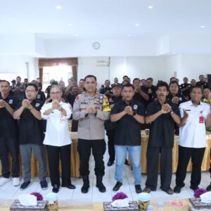 Cangkrukan Kamtibmas Kapolres Bojonegoro Ajak Perguruan Silat Ciptakan Pemilu Damai dan Aman