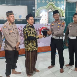 Sambut Hari Santri Polres Tanjungperak Ajak Santri Wani Berbudaya Tertib