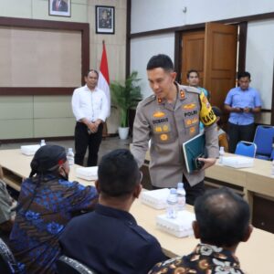 *Polres Jombang Jumat Curhat Bersama Majelis Luhur Kepercayaan Indonesia*