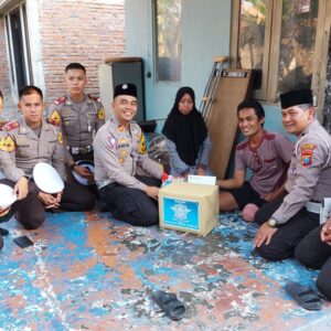 Polantas Polres Jombang Sambangi Korban Lakalantas