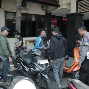 Polresta Malang Kota Kembalikan Ratusan Motor Hasil Operasi Balap Liar dan Knalpot Brong ke Pemiliknya