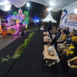 Polres Bojonegoro Gandeng Media Sampaikan Pesan Pemilu Damai Lewat Festival Patrol Oklik