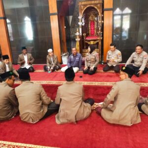 Polres Blitar Gelar Jumat Curhat Bersama Para Dai Kamtibmas