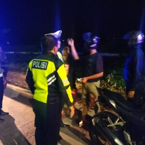 Polisi Tindak Tegas Pembalap Liar di Jalan Nasional Lamongan-Babat, Puluhan Motor Diamankan