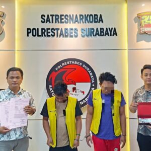 Polrestabes Surabaya Amankan Kakak Adik Diduga Edarkan Narkoba