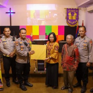 *Minggu Kasih di Gereja Pantekosta Mojoagung, Polres Jombang Serap Aspirasi Jemaat*