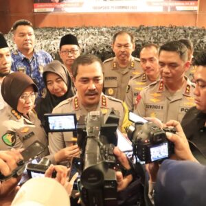 Wakapolri Ajak Masyarakat Ciptakan Pemilu Damai Dengan Kegiatan Sosial