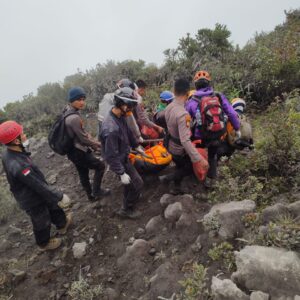 Seluruh Pendaki Gunung Marapi Yang Terdata Ditemukan