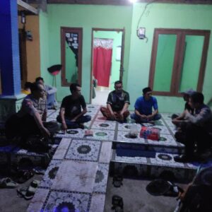 *Antisipasi Penyebaran Hoax, Polsek Kesamben Jalin Kemitraan dengan Tokoh Pemuda*