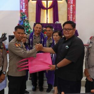 *Polisi Ajak Jemaat GKJW Wungurejo Pepanthan Mindi Jaga Kamtibmas*