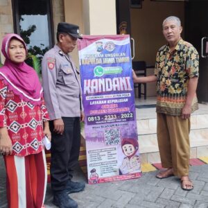 *polsek perak Ka Spkt Aiptu Suharno sampaikan program KANDANI kepada warga masyarakat*