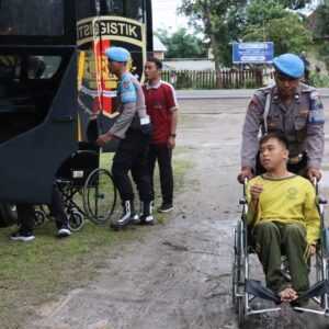 Peduli Siswa Disabilitas Kapolres Ponorogo Gelar Berbagai Lomba