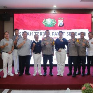Polda Jatim Terima Paket Sembako dari Budha Tzu Chi untuk Disalurkan Kepada Masyarakat