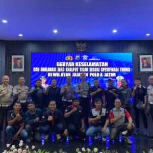 Ditlantas Polda Jatim bersama Komunitas Otomotif Deklarasikan Zero Knalpot Tidak Sesuai Spektek