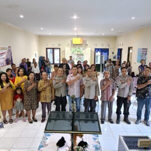 *Polres Jombang Laksanakan Minggu Kasih di Gereja Sidang Jemaat Allah Bukit Sion Wonosalam*