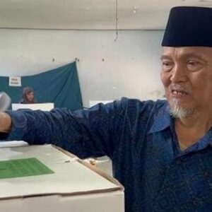 Pengasuh Ponpes Lirboyo Ajak Masyarakat Tetap Jaga Persatuan Usai Pemilu 2024