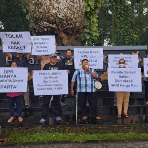 Viral, Ormas Cinta Tanah Air Kota Kediri Tolak Wacana Hak Angket