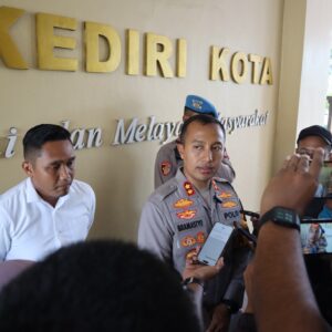 Polres Kediri Kota Amankan 4 Terduga Pelaku Penganiayaan Hingga Tewasnya Santri Asal Banyuwangi