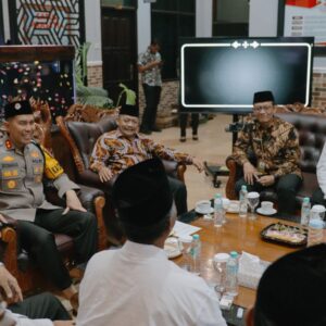 Kapolres Jombang Tingkatkan Silaturahmi dengan Tokoh Agama dan Tokoh Masyarakat, Pasca Pemilu 2024*