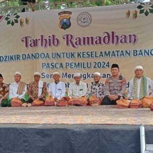 Sambut Ramadhan Polda Jatim Gandeng LSM Gapura dan Ulama Gelar Istighosah di Pamekasan