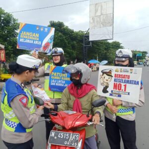 Operasi Keselamatan Semeru 2024 Polres Malang Sosialisasikan Kamseltibcarlantas