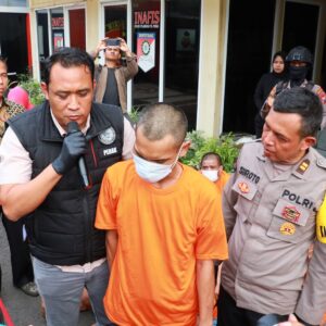 Polres Tanjungperak Ungkap 17 Kasus Narkoba Selama Februari 2024, Amankan 21 Tersangka