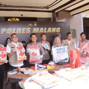 *Polisi Berhasil Bongkar Jaringan Pemalsu Beras Bulog Jadi Kemasan Premium di Malang*