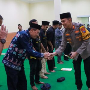 *Jalin Sinergitas, Polres Jombang Buka Puasa Bersama Paguyuban Pencak Silat Jombang Beriman (PSJB)*
