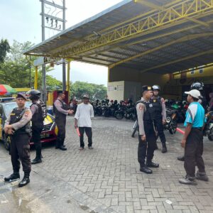 Polres Nganjuk Terjunkan Patroli Preventif Perintis Presisi pada Operasi Ketupat Semeru 2024