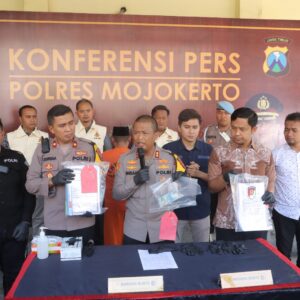 Polres Mojokerto Amankan Oknum Kades Diduga Korupsi Dana Desa