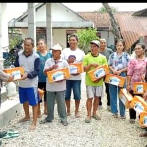 Polres Tulungagung Salurkan Bantuan Sembako Untuk Warga Terdampak Bencana di 3 Desa