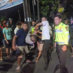 Polisi Amankan ODGJ yang Membahayakan dan Ganggu Warga di Jember