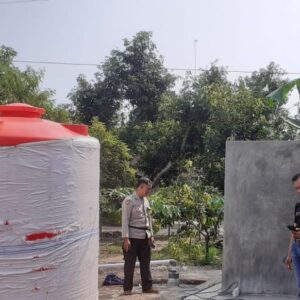 Antisipasi Krisis Air di Musim Kemarau Polres Ponorogo Bantu Warga Bangun Sumur Dalam