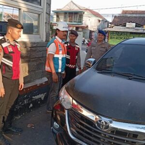 Dukung WWF ke-10 di Bali Polres Probolinggo Tingkatkan Pengamanan di Dermaga Penyebrangan Penumpang