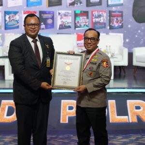 Bedah Buku As SDM Pol, Meritokrasi Jabatan Fungsional di Lingkungan Polri guna Mewujudkan SDM Unggul Mendapat Apresiasi Tinggi Para Pembicara