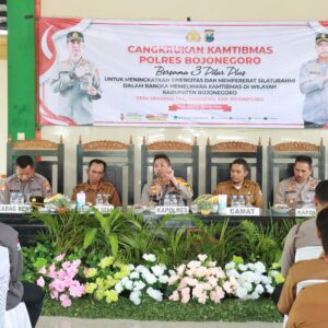 Cangkrukan Kamtibmas, Kapolres Bojonegoro Ajak Warga Perangi Judi Online dan Miras