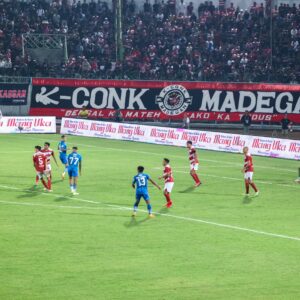 Libatkan 1.538 Personel Gabungan TNI – Polri, Championship Series BRI Liga 1 di Bangkalan Kondusif