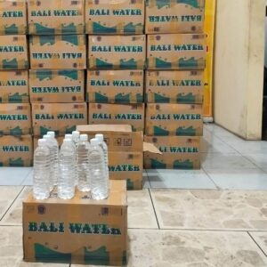 *Polisi Berhasil Amankan Ratusan Botol Miras Jenis Arak di Situbondo*