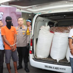 *Polres Tulungagung Berhasil Tangkap Pencuri Mobil dan Tembakau*