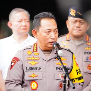 Tinjau Kesiapan Pengamanan, Kapolri Instruksikan Warga Terlayani dengan Baik saat Misa Agung Paus Fransiskus