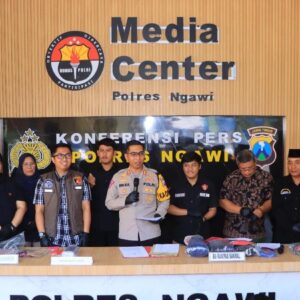 *Polisi Amankan Kakek yang Rudapaksa Cucunya di Ngawi*