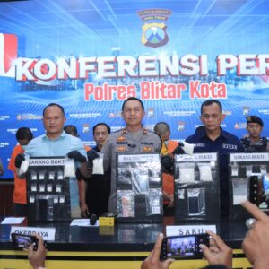 *Polres Blitar Kota Berhasil Ungkap Kasus Narkoba, Ribuan Butir Okerbaya dan Tersangka Diamankan*