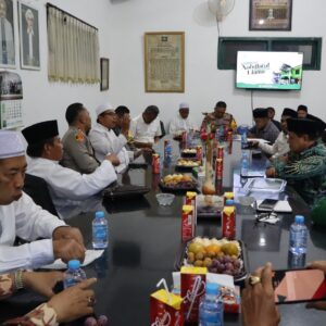 *Cooling System Jelang Pilkada, Kapolres Probolinggo Kota Silaturahmi ke PCNU Perkuat Sinergitas*