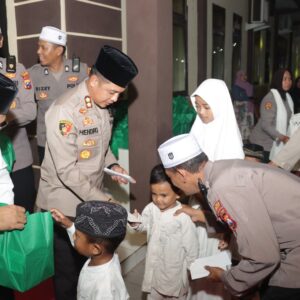 *Cooling System, Polres Sampang Gelar Istighosah dan Doa Bersama Untuk Pilkada Damai*