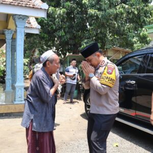*Cooling System Jelang Pilkada, Kapolres Probolinggo Kota Silaturahmi Kamtibmas di Ponpes An-Nur*