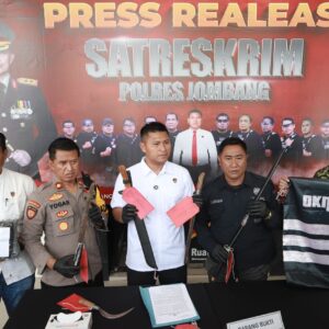 *Viral di Media Sosial dan Meresahkan Masyarakat, Gangster Oknum Selatan Kota Diringkus Polisi Jombang*