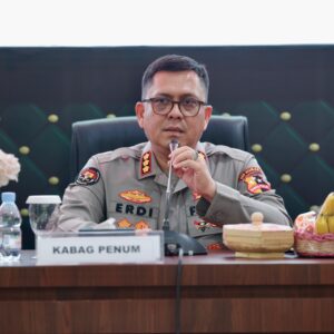 *Kabag Penum Divhumas Polri Pimpin Pelaksanaan E Learning Kehumasan di Polda Jatim*