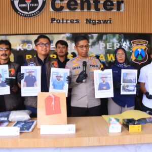 *Polres Ngawi Berhasil Ungkap Penipuan Online, 5 Tersangka Lancarkan Aksinya dari Dalam Lapas Madiun*