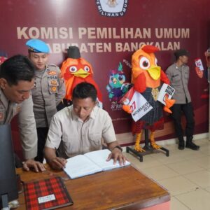 *Tahap Kampanye Pilkada 2024, Polres Bangkalan Tingkatkan Patroli dan Penjagaan Kantor KPU dan Bawaslu*